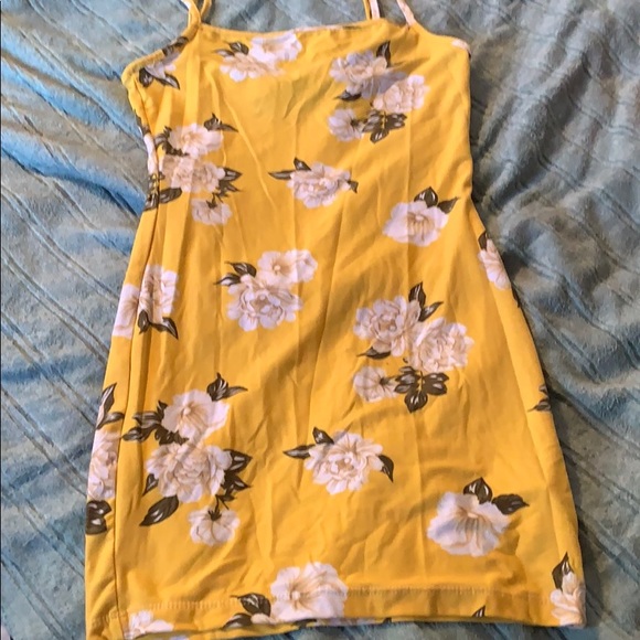 Dress - Picture 2 of 3